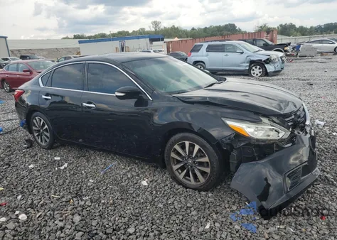 2016 Nissan Altima 2.5 z USA, uszkodzony, nr VIN 1N4AL3AP3GC271531